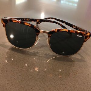 Quay Sunglasses 😎